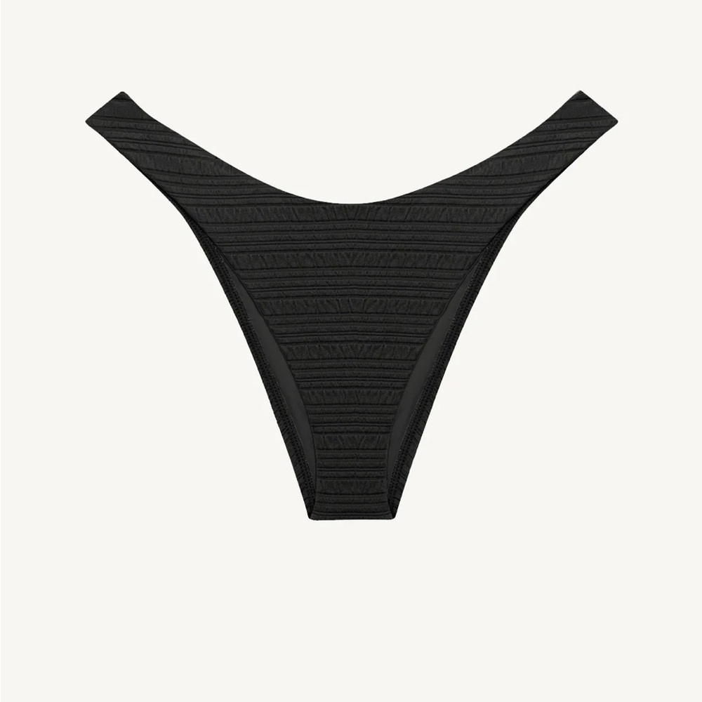 NWT VitaminA Gia Bikini Top & Bottom Set - Picture 4 of 8